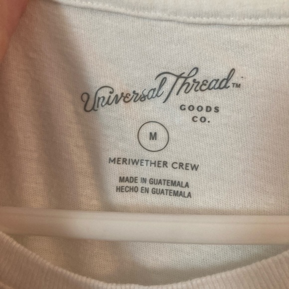 White t-shirt - Picture 2 of 2